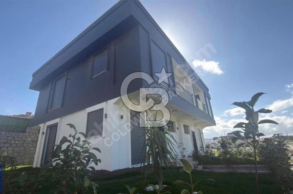 KUŞADASI CADDESİNE CEPHELİ SIFIR 2+1 VİLLA