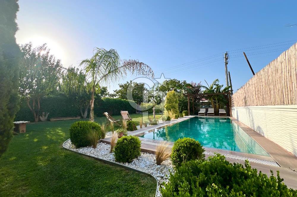 URLA KUŞÇULAR KİRALIK 5+2 ÖZEL TASARIM HAVUZLU MÜSTAKİL VİLLA