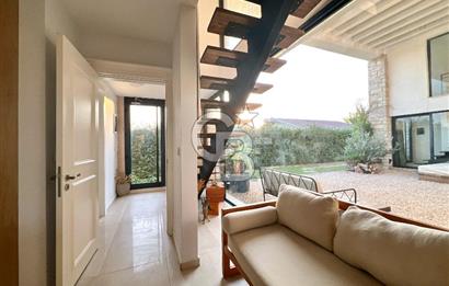 URLA KUŞÇULAR KİRALIK 5+2 ÖZEL TASARIM HAVUZLU MÜSTAKİL VİLLA