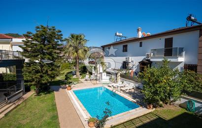 CB Marina'dan Marmaris Merkezde Havuzlu 3+1 Villa Butik Sitede