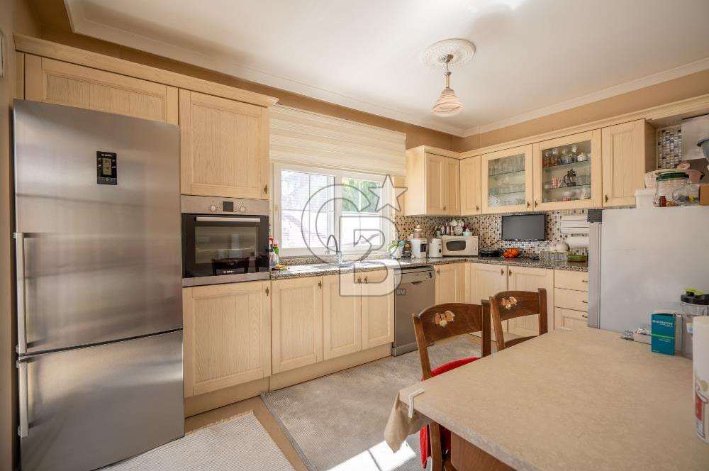 CB Marina'dan Marmaris Merkezde Havuzlu 3+1 Villa Butik Sitede