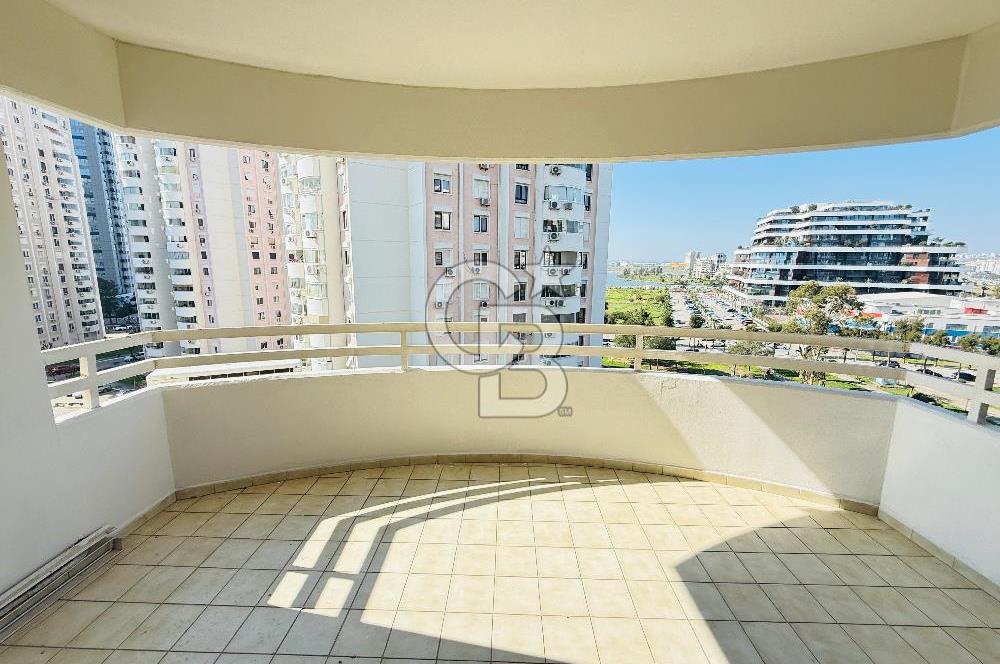 Mavişehir Albatros Blokları Havuz Manzaralı Satılık 4+1 Daire