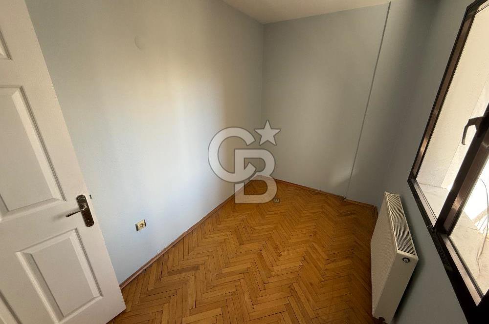 Demirköprü Diş Hastanesi Yakını Kiralık Kapalı Mutfak 2+1 Daire