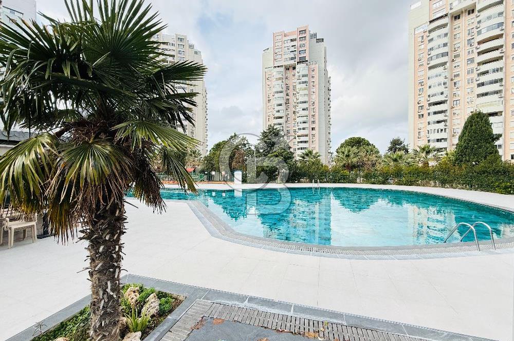 Mavişehir Albatros Blokları Havuz Manzaralı Satılık 4+1 Daire