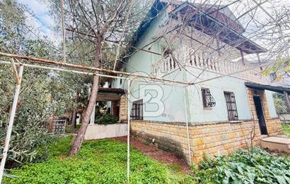 Sahilevlerinde Denize Yakın Satılık Havuzlu Müstakil 5+1 Villa