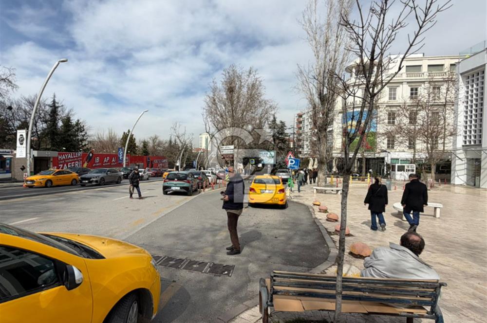 KARUM AVM'DE *1.KAT'TA* KİRALIK DÜKKAN & MAĞAZA & OFİS