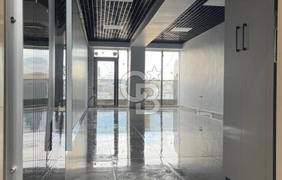 İvedik Sanayi Merkezinde Bulvar Cepheli Satılık Ofis