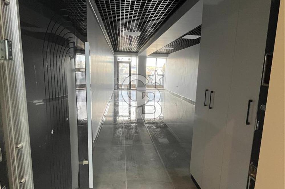 İvedik Sanayi Merkezinde Bulvar Cepheli Satılık Ofis