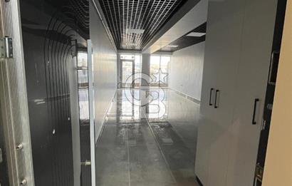 İvedik Sanayi Merkezinde Bulvar Cepheli Satılık Ofis