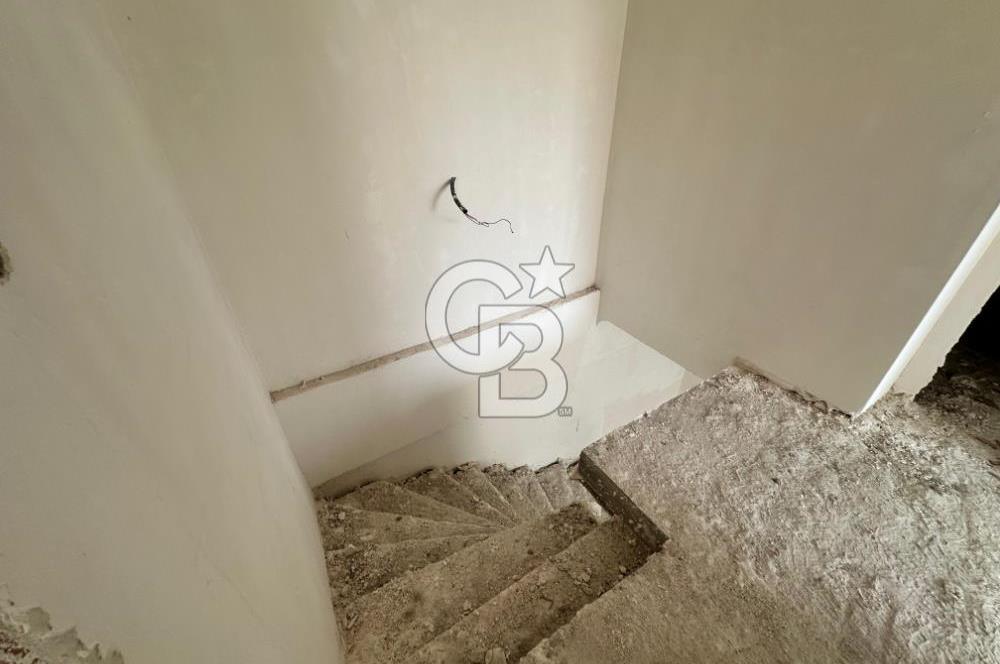 CB ENVOY' dan Başiskele Yeşilyurt' da Satılık 2+1 Çatı Dubleks