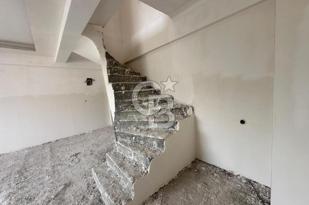 CB ENVOY' dan Başiskele Yeşilyurt' da Satılık 2+1 Çatı Dubleks