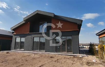 ANKARA GÖLBAŞI HACILAR’DA KATRE MOGAN VİLLALARI’NDA SATILIK 5+1 LÜKS VİLLA