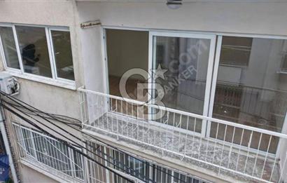 KÜÇÜKYALIDA TADİLATLI DOĞALGAZLI 3+1 DAİRE