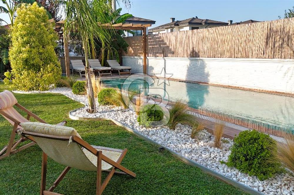 URLA KUŞÇULAR KİRALIK 5+2 ÖZEL TASARIM HAVUZLU MÜSTAKİL VİLLA