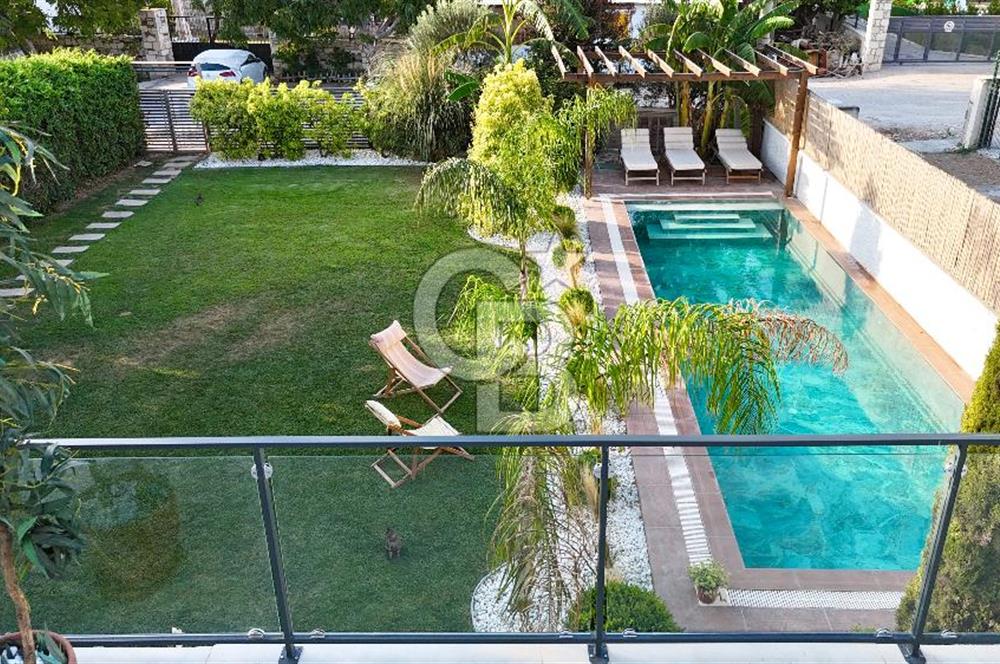 URLA KUŞÇULAR KİRALIK 5+2 ÖZEL TASARIM HAVUZLU MÜSTAKİL VİLLA