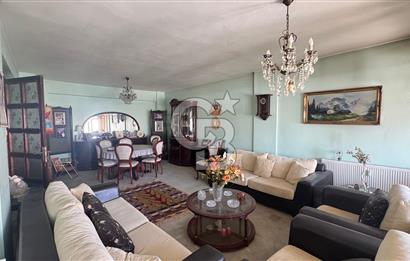 bornova meydan da 4+1 satılık daire