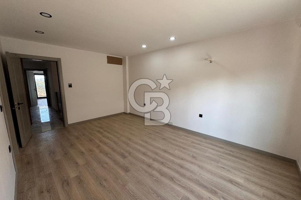 Prestij modern konfor Çiğli merkez de müstakil havuzlu villa