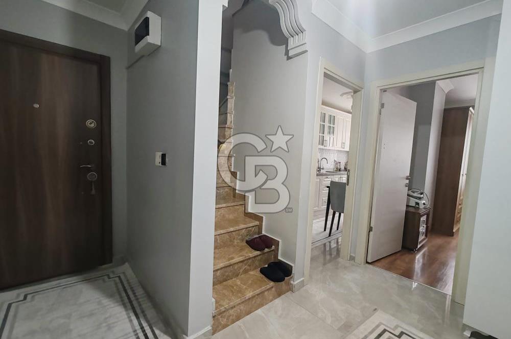 Sümer Caddesi'nde 4+1  üst dubleks daire satılıktır