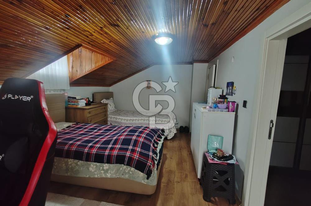 Sümer Caddesi'nde 4+1  üst dubleks daire satılıktır