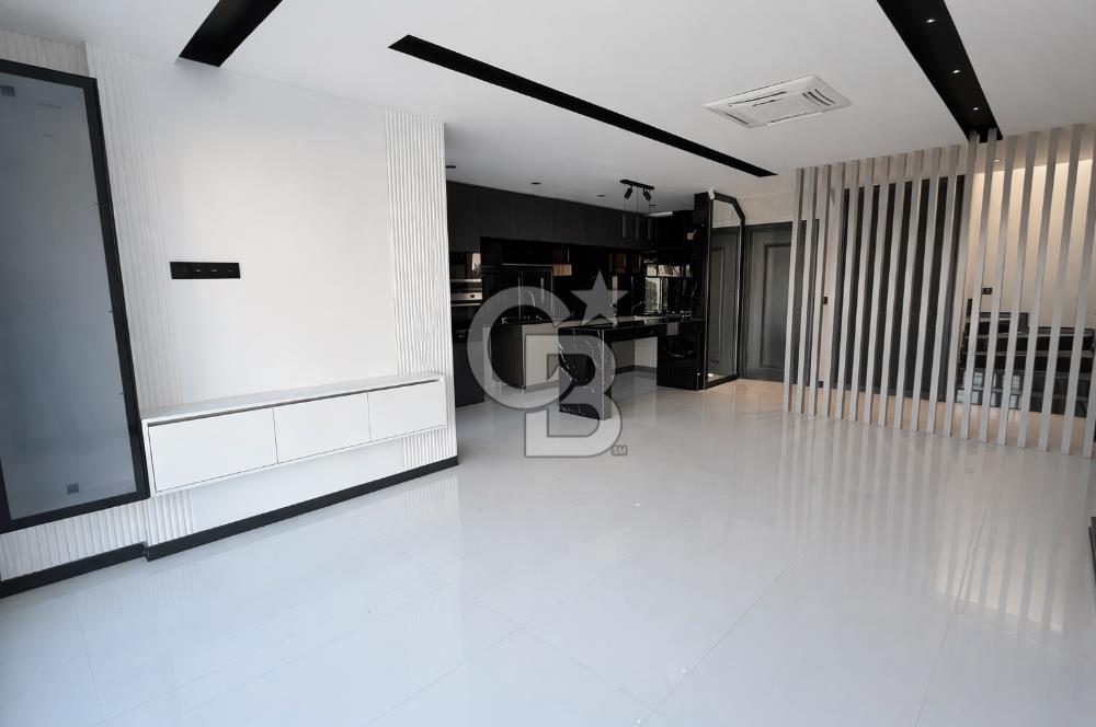 URLA ATATÜRK MAH. SATILIK 3+1 MÜSTAKİL HAVUZLU DUBLEKS LÜKS VİLLA