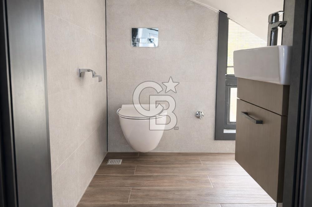 URLA ATATÜRK MAH. SATILIK 3+1 MÜSTAKİL HAVUZLU DUBLEKS LÜKS VİLLA