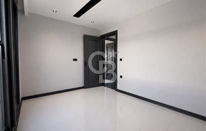 URLA ATATÜRK MAH. SATILIK 3+1 MÜSTAKİL HAVUZLU DUBLEKS LÜKS VİLLA