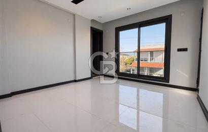 URLA ATATÜRK MAH. SATILIK 3+1 MÜSTAKİL HAVUZLU DUBLEKS LÜKS VİLLA