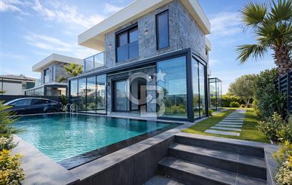 URLA ATATÜRK MAH. SATILIK 3+1 MÜSTAKİL HAVUZLU DUBLEKS LÜKS VİLLA