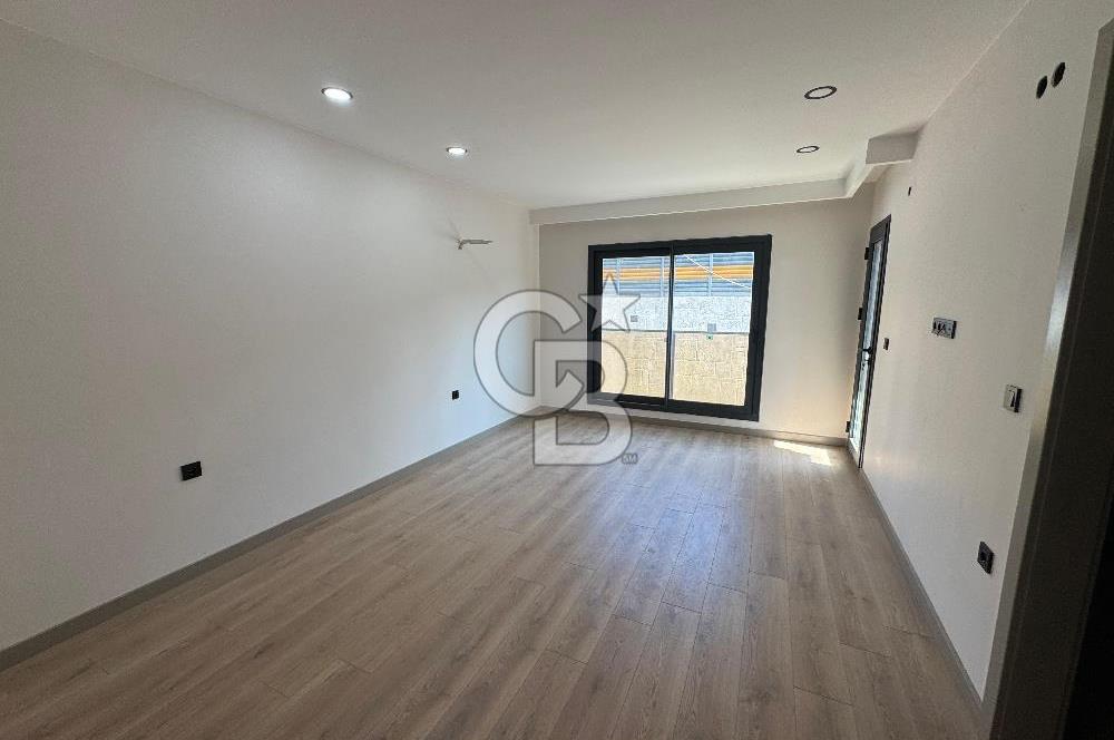 Prestij modern konfor Çiğli merkez de müstakil havuzlu villa