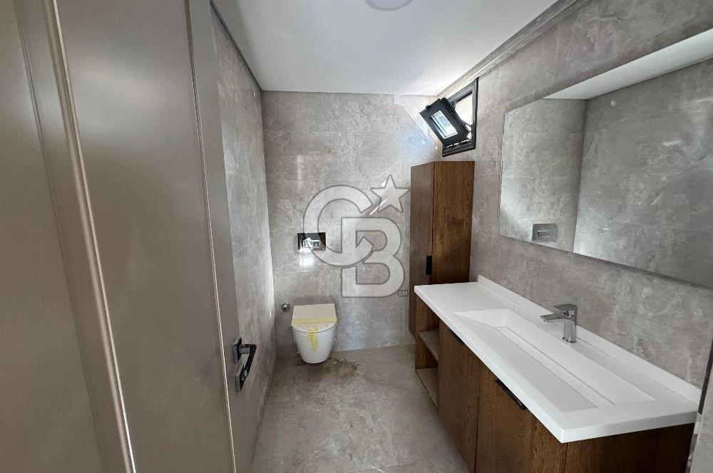 Prestij modern konfor Çiğli merkez de müstakil havuzlu villa