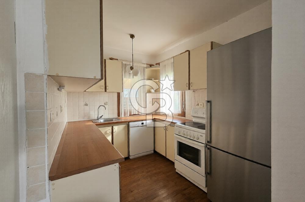 Cunda Adası'nda Özel Plajlı Site İçinde Satılık 2+1 Villa