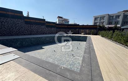 Prestij modern konfor Çiğli merkez de müstakil havuzlu villa