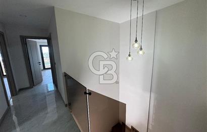 Prestij modern konfor Çiğli merkez de müstakil havuzlu villa