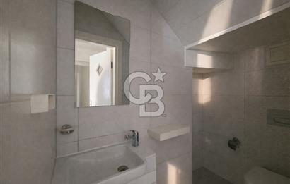 Cunda Adası'nda Özel Plajlı Site İçinde Satılık 2+1 Villa