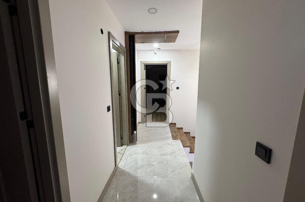 Prestij modern konfor Çiğli merkez de müstakil havuzlu villa