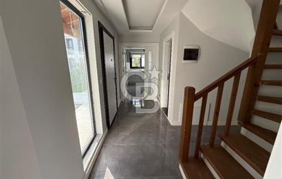 Muğla Ortaköy‘de 4 + 1 dubleks satılık villa
