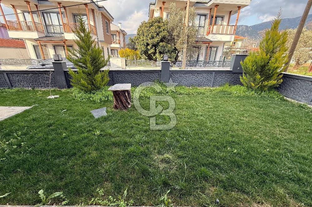 Muğla Ortaköy‘de 4 + 1 dubleks satılık villa