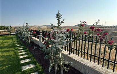 TEMELLİ 'DE SATILIK VİLLA