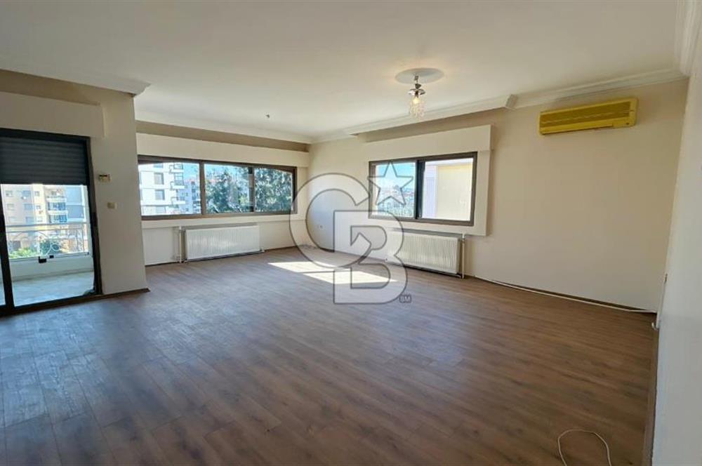 KARŞIYAKA BOSTANLI DERE BOYUNDA SATILIK 3+1 YENİLENMİŞ DAİRE