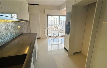 KARŞIYAKA BOSTANLI DERE BOYUNDA SATILIK 3+1 YENİLENMİŞ DAİRE