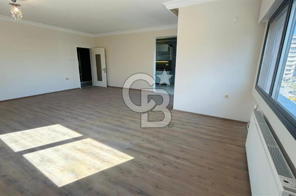 KARŞIYAKA BOSTANLI DERE BOYUNDA SATILIK 3+1 YENİLENMİŞ DAİRE