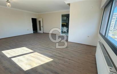 KARŞIYAKA BOSTANLI DERE BOYUNDA SATILIK 3+1 YENİLENMİŞ DAİRE