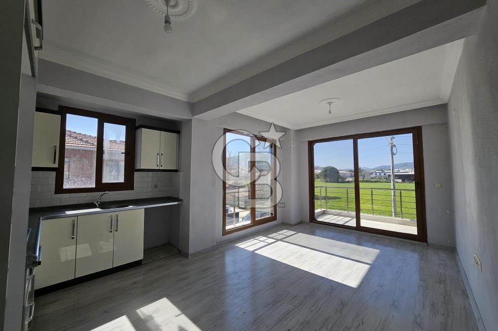 Foça Hacıveli Mahallesinde Kiralık 2+1 Daire