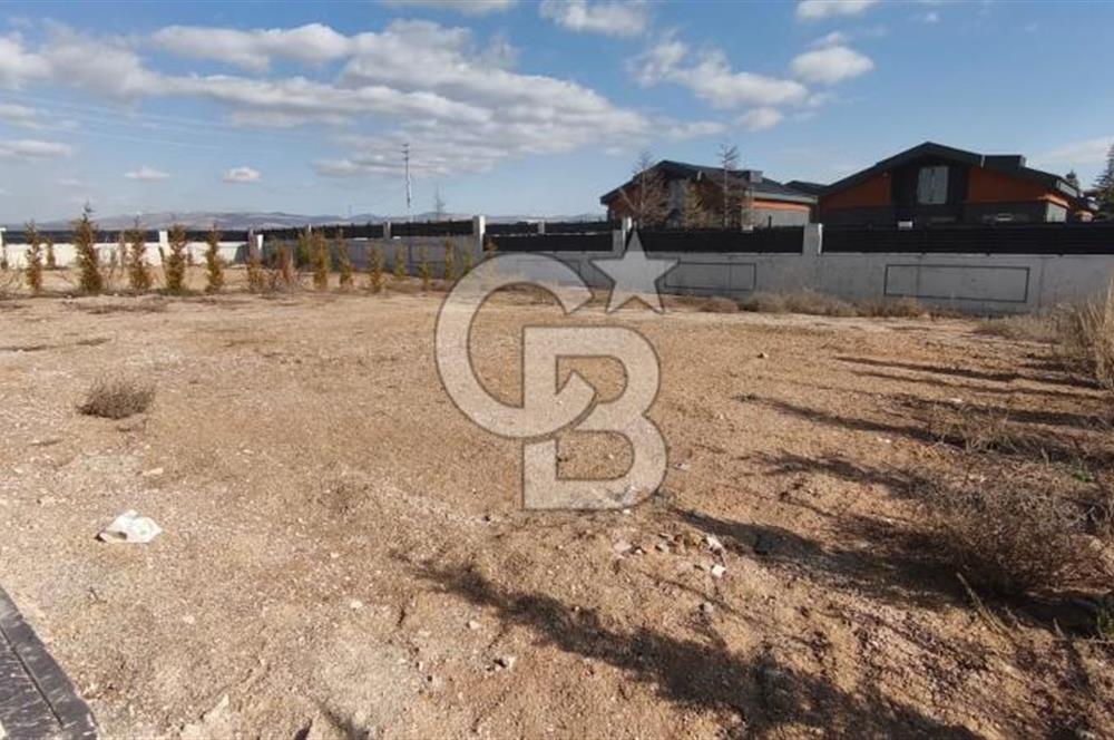 ANKARA GÖLBAŞI HACILAR’DA KATRE MOGAN VİLLALARI’NDA KİRALIK 5+1 LÜKS VİLLA