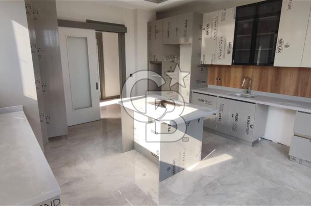 ANKARA GÖLBAŞI HACILAR’DA KATRE MOGAN VİLLALARI’NDA KİRALIK 5+1 LÜKS VİLLA