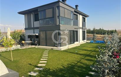 TEMELLİ 'DE SATILIK VİLLA