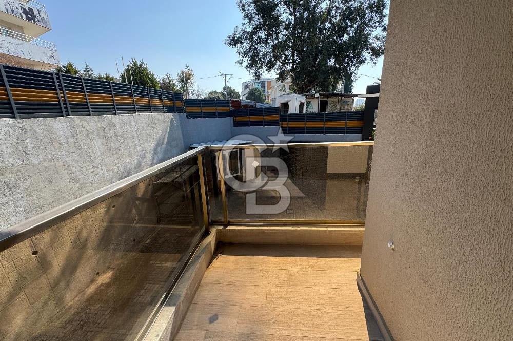 Prestij modern konfor Çiğli merkez de müstakil havuzlu villa