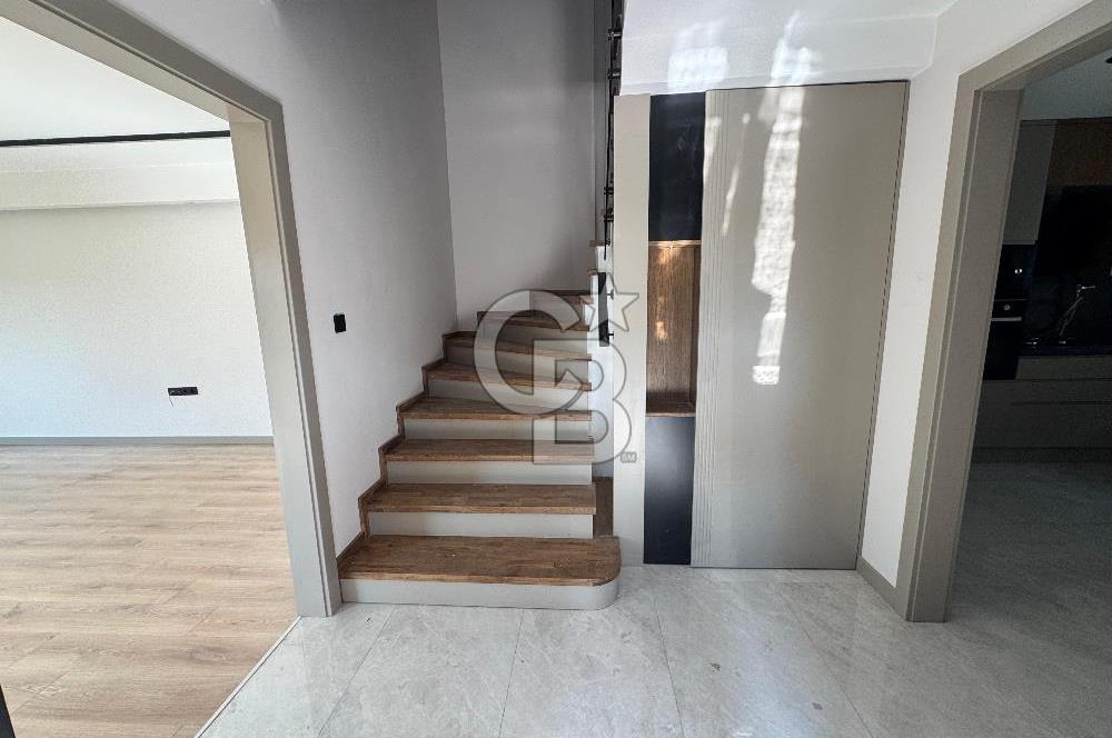 Prestij modern konfor Çiğli merkez de müstakil havuzlu villa