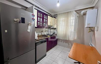 AKÇABURGAZ'DA SATILIK 2+1 DAİRE