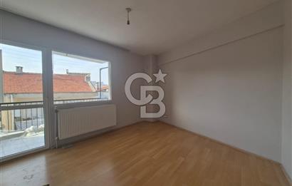 Karşıyaka Bahariye Mahallesi Geniş 1+1 Kiralık Daire